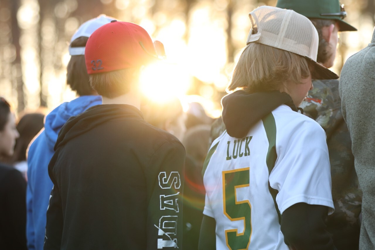 Vigil for crash that killed Louisa teen and left four others injured.