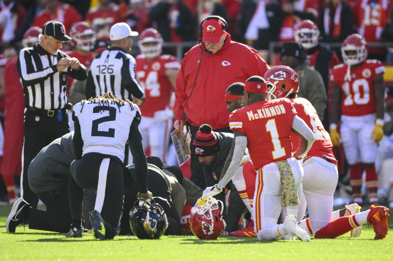Kansas City Chiefs head coach Andy Reid looks over injured receiver Marquez Valdes-Scantling during game against Jacksonville Jaguars, Nov. 13, 2022