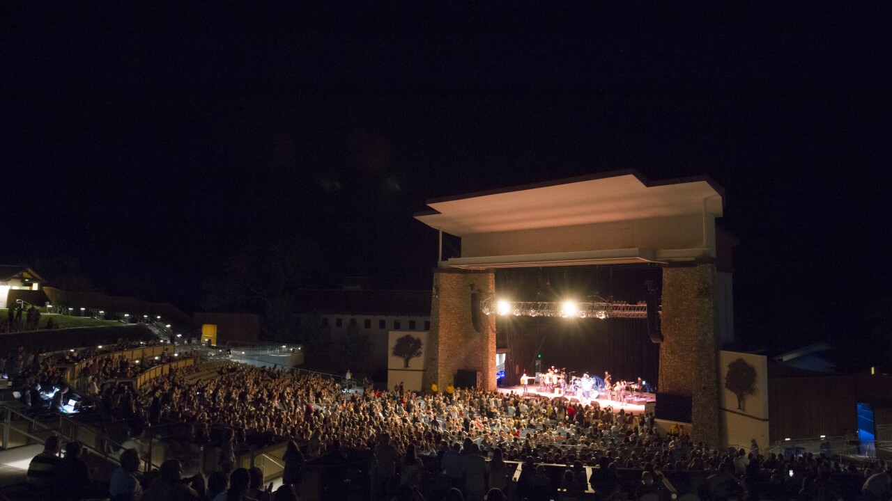 Vina Robles Ampitheatre announces live performances