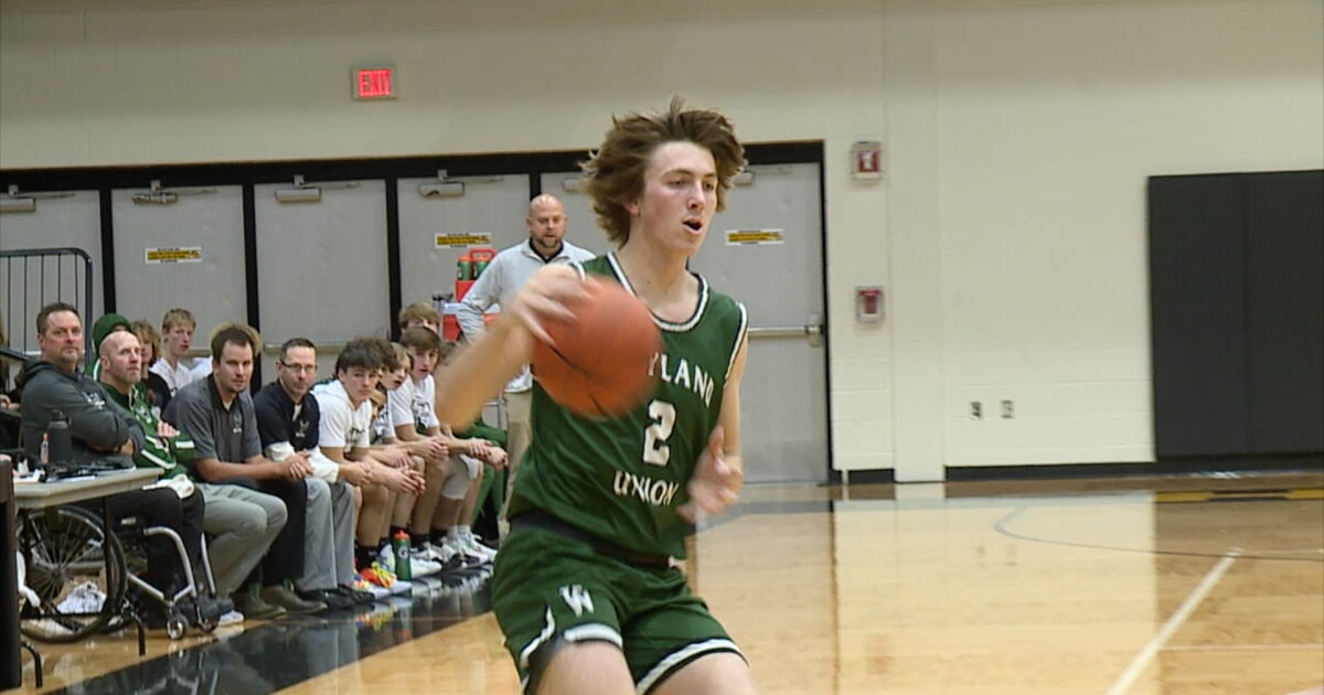 Blitz Roundup: Wayland wins at the buzzer, Hudsonville wins Salad City Classic