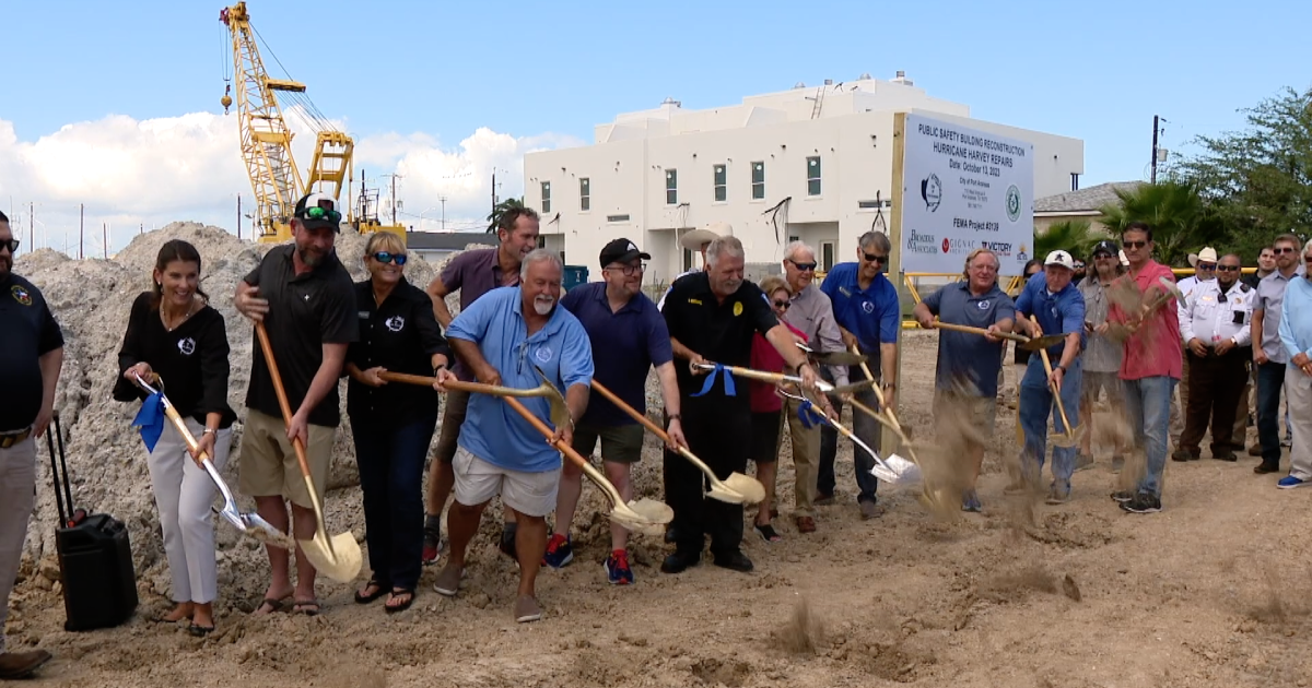 Port Aransas celebrates long-awaited public building - Vimarsana News