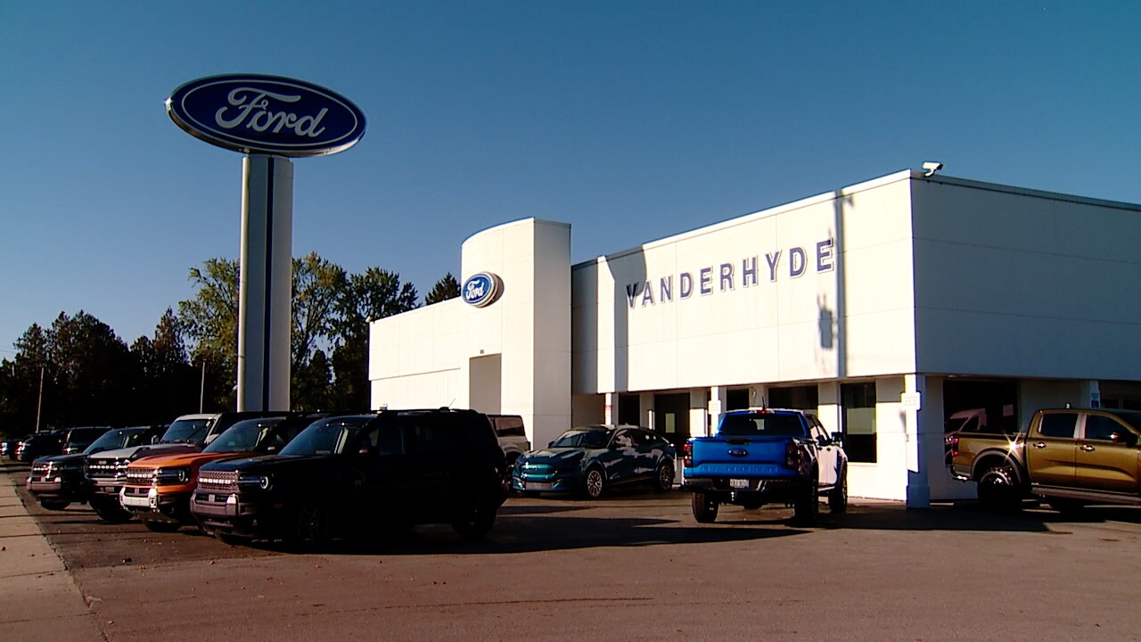 Vanderhyde Ford.jpg