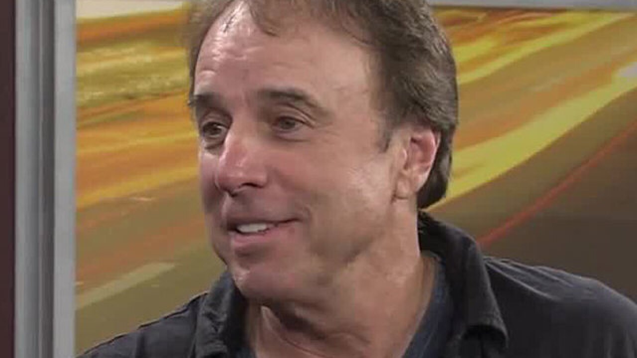 SNL alum Kevin Nealon at the Palm Beach Improv