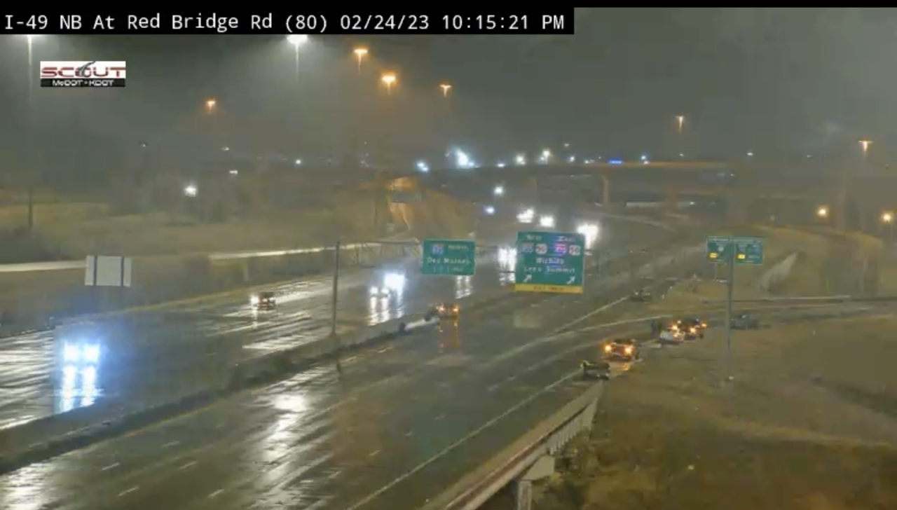 I-49 and Red Bridge Road closed