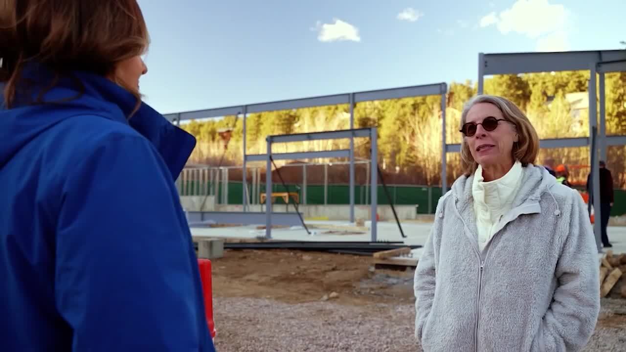 Jennifer Karowe Claire Lavezzorio Nederland.jpg