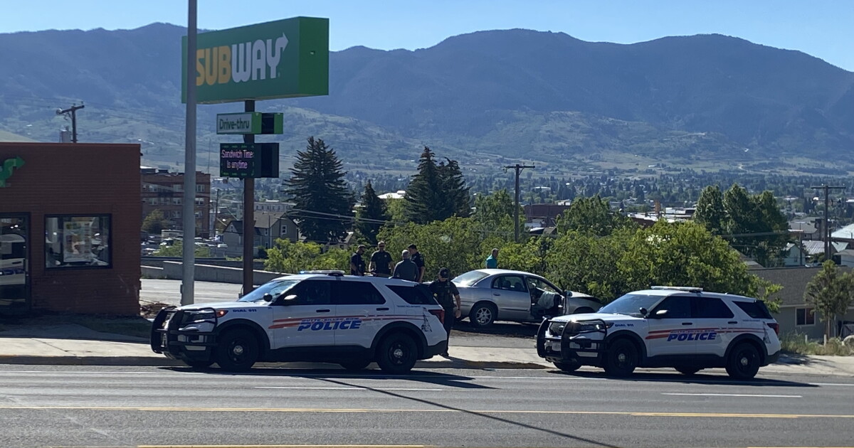 Car hits pedestrian, crashes into Butte Subway restaurant