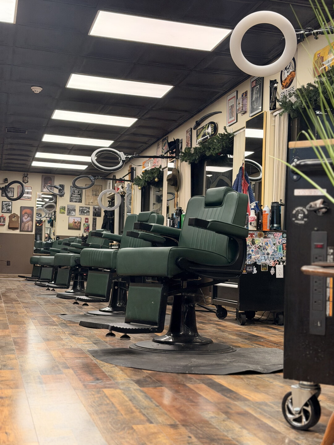 THE BARBER SOCIAL
