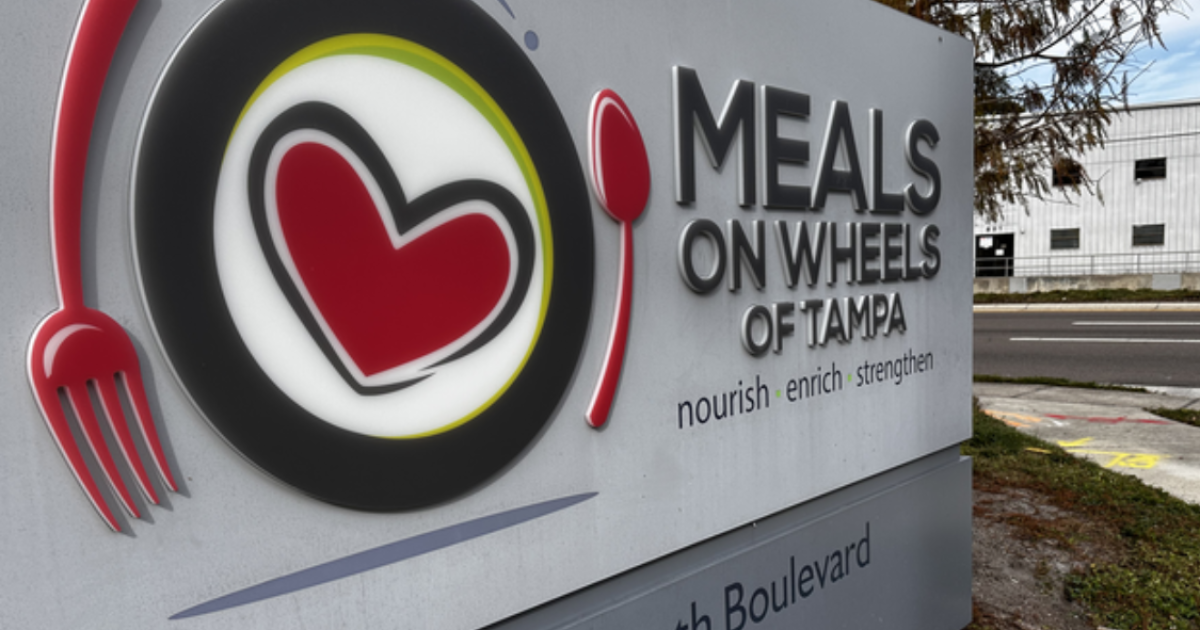 Meals on Wheels brings connection to seniors during holidays and year-round
