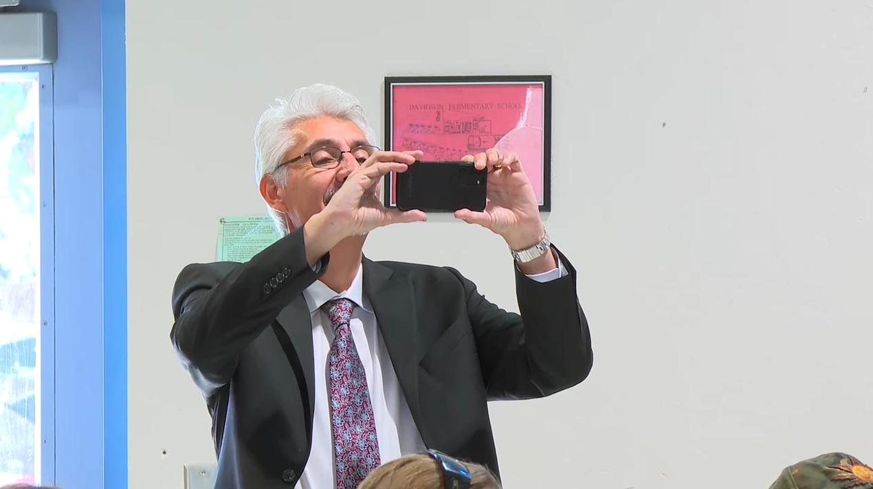 Davidson kinder promotion