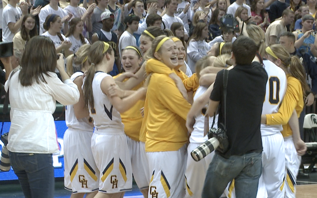 Grand Haven storms the court