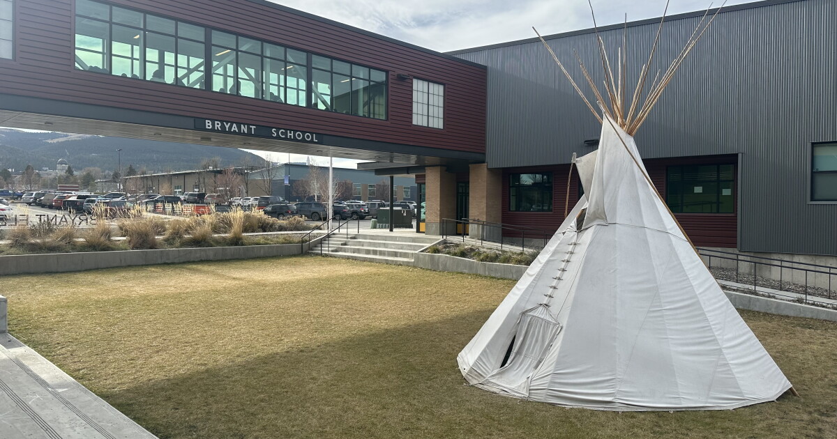 Bryant Elementary hosts an Indigenous cultural heritage day - Vimarsana News