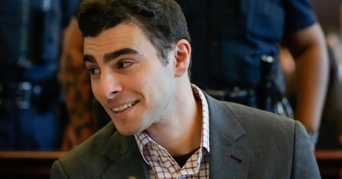 Luigi Mangione fights to exclude evidence from his trial in the killing of ...