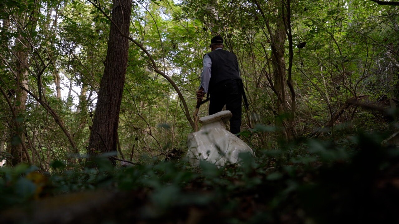 DAN WALKING PIC.jpg