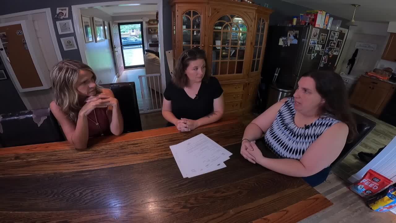 Reporter Laura French, Melody Clavier and Stephanie Walcott