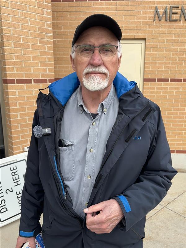 Lee Saur is a Washington County voter