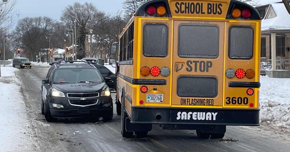 Milwaukee Police respond to crash between school bus and SUV