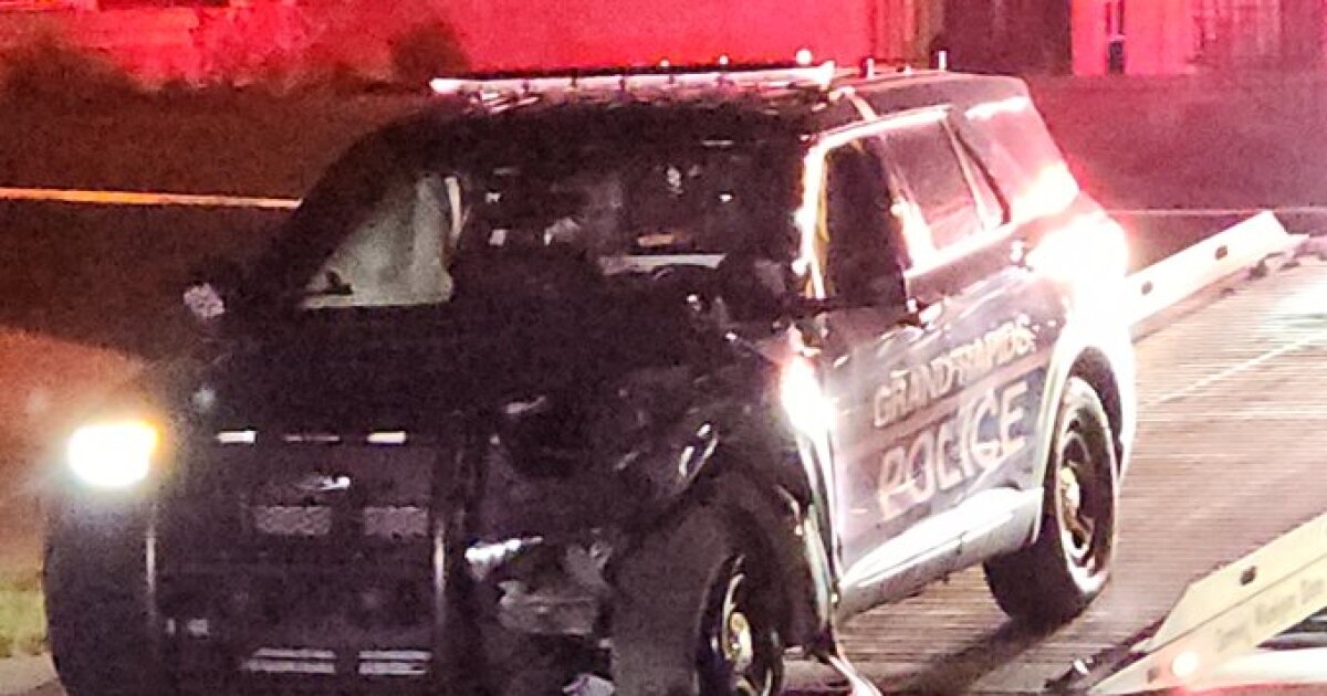 Suspect arrested in head-on crash that injured GRPD officer - Vimarsana News