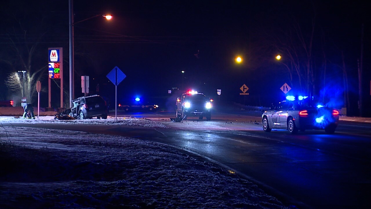 82 and 57 crash 1.jpg