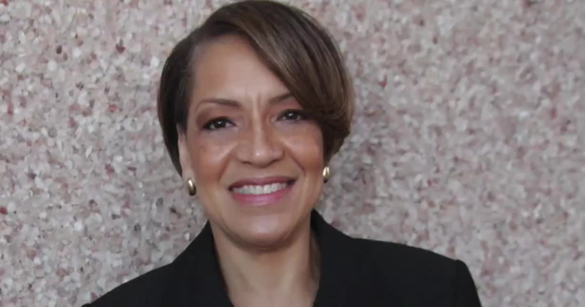 Lake Worth Beach Commission fires City Manager Carmen Davis - Vimarsana News