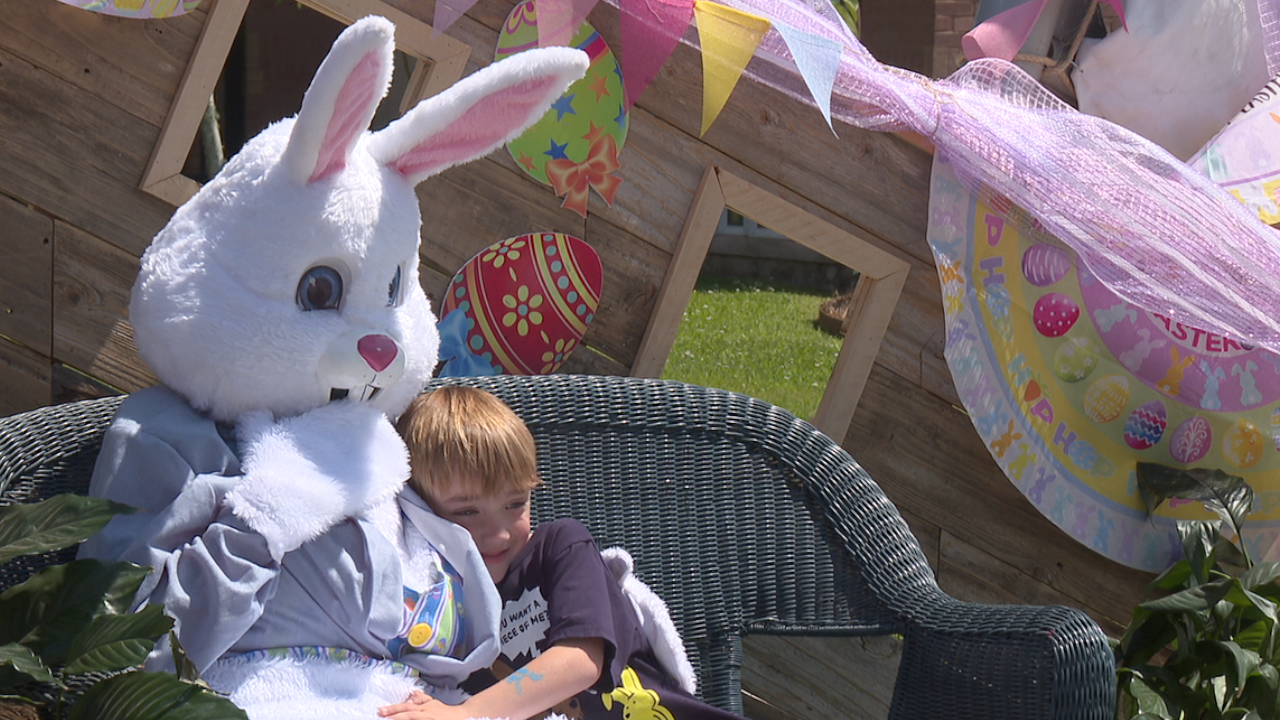 Scott kicks off Holy Week with annual Easter celebration