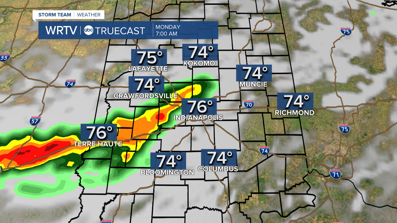 18z GRAF - Precip Clouds and NDFD Temp.png