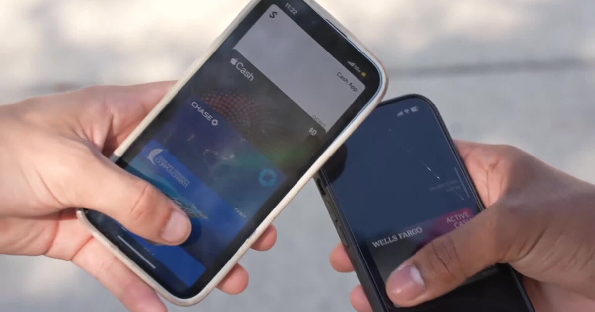 Interactive: A modern pickpocketing scam is targeting Americans' wallets