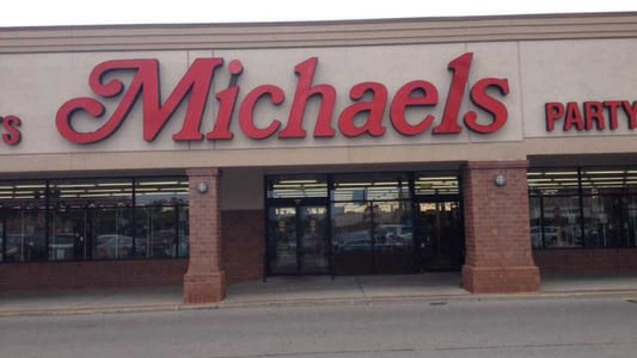 Is Hyde Park Plaza Pushing Michael S Craft Store Out
