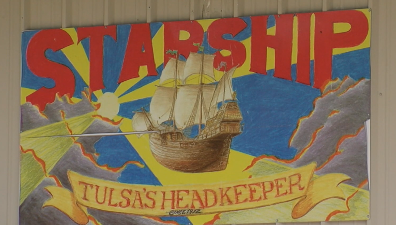 Starships Records & Tapes