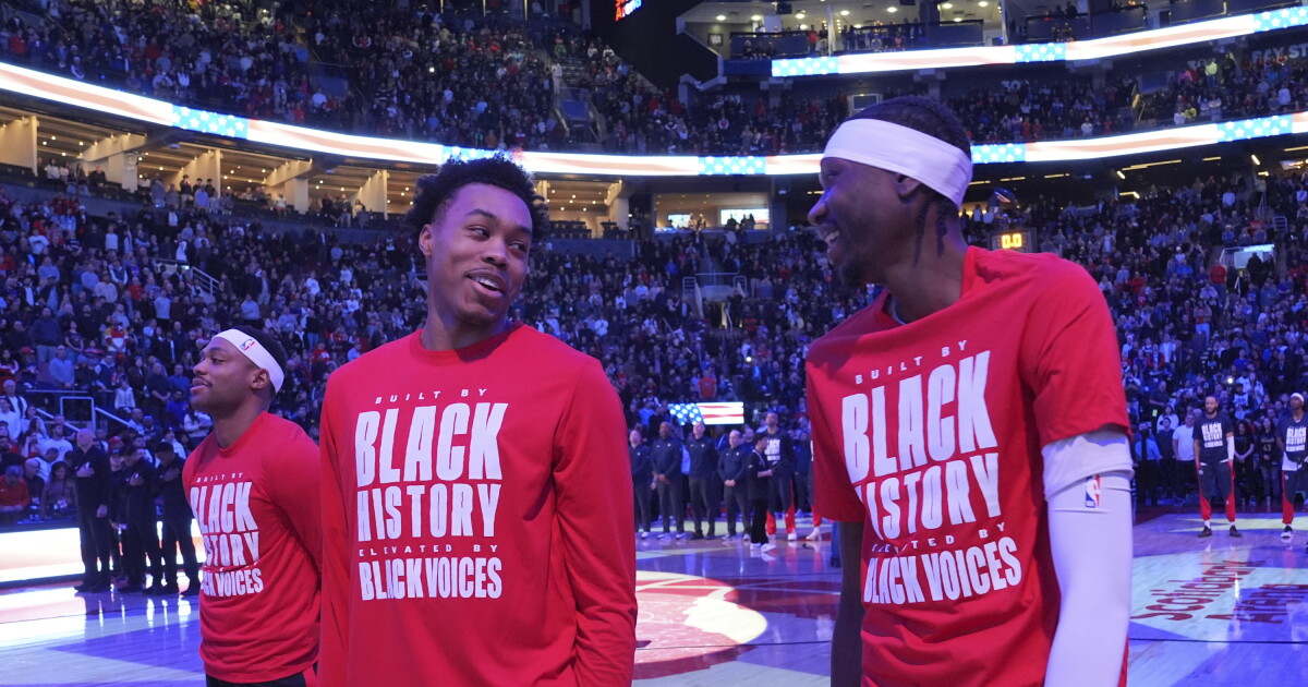 2019 Raptors Riots Fans at Toronto Raptors game boo US national anthem amid Trump tariff ...
