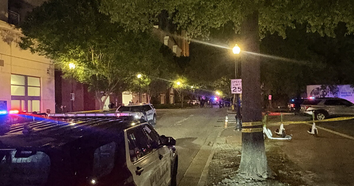 Norfolk police arrest 19-year-old in deadly shooting on Freemason Street