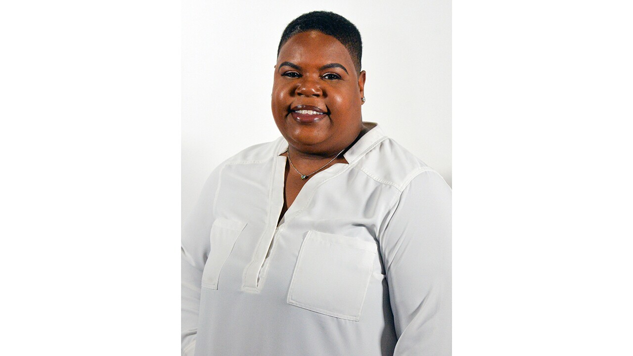 Calandra Green Photo (1) copy.jpg