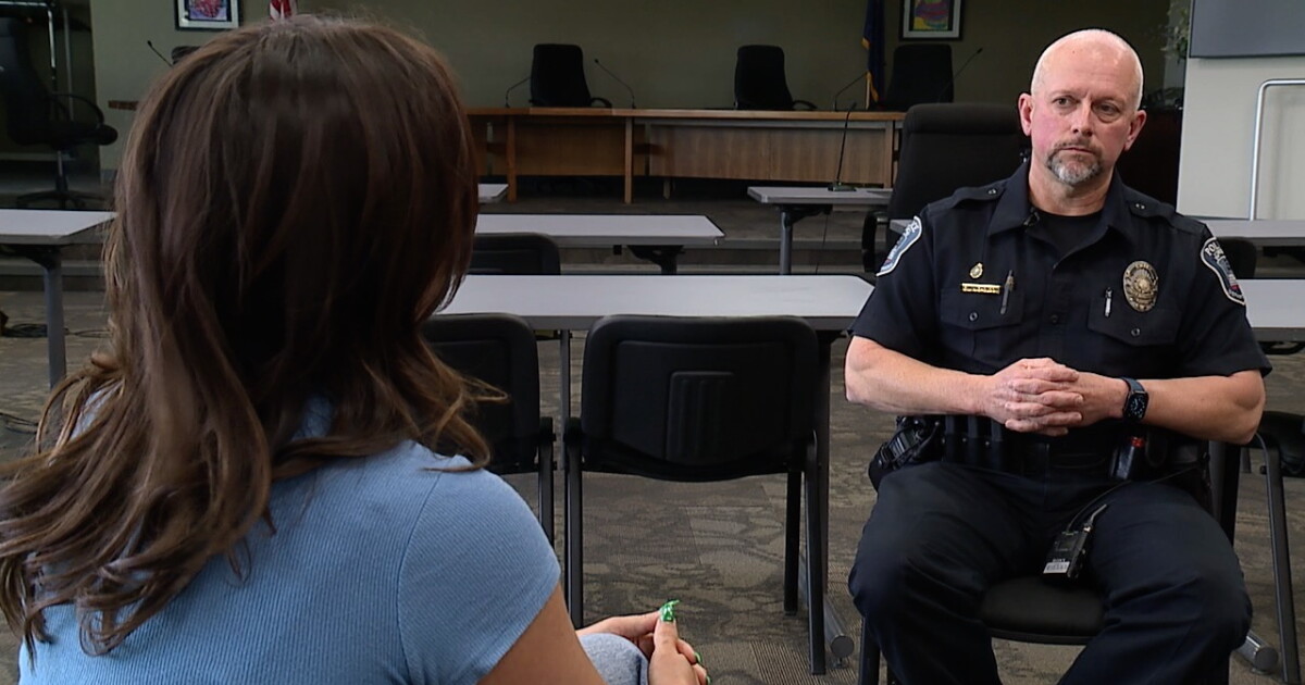 KCKPS police chief talks dangers of fentanyl as summer approaches - Vimarsana News