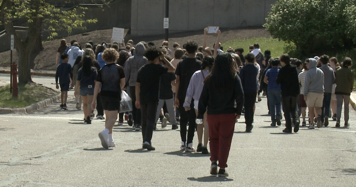 100+ students walk out of City High Middle to protest GRPS backpack ban - Vimarsana News