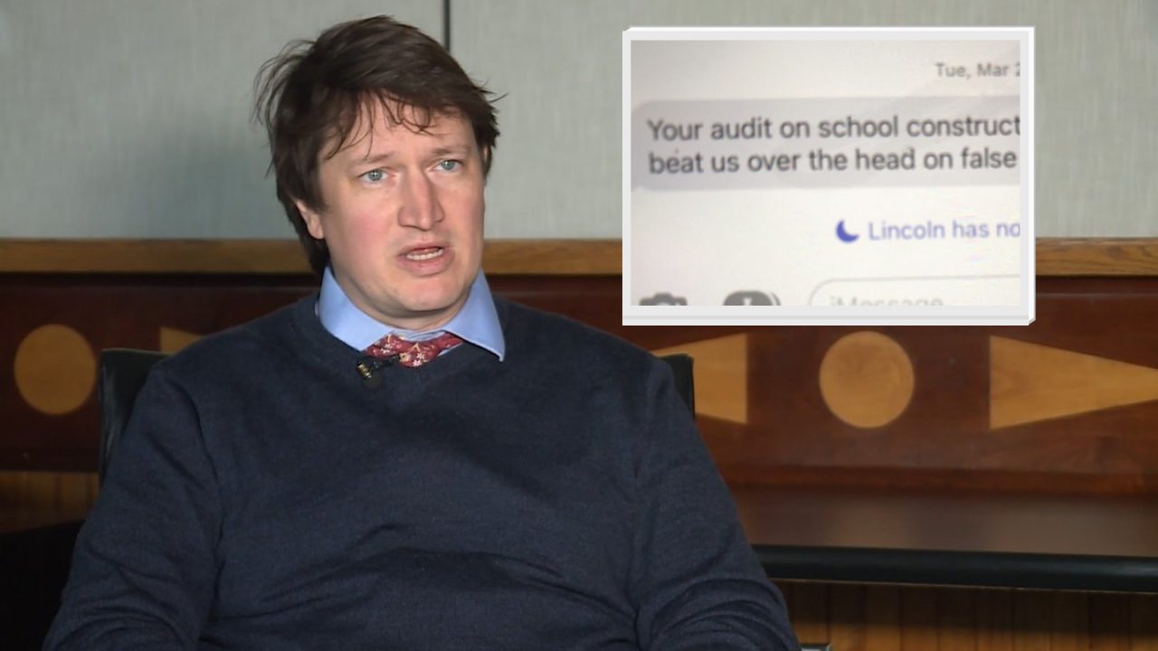 Lincoln Saunders text message.png