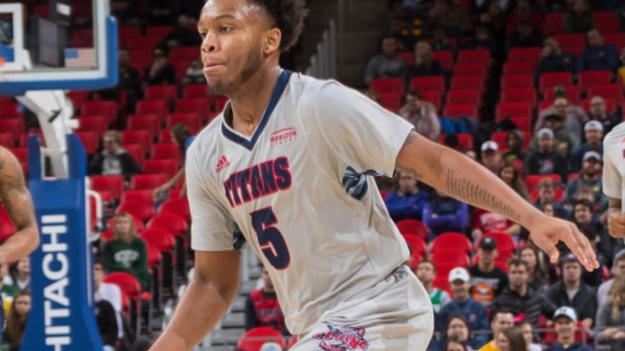 Allen gets Detroit Mercy past Cleveland St. late