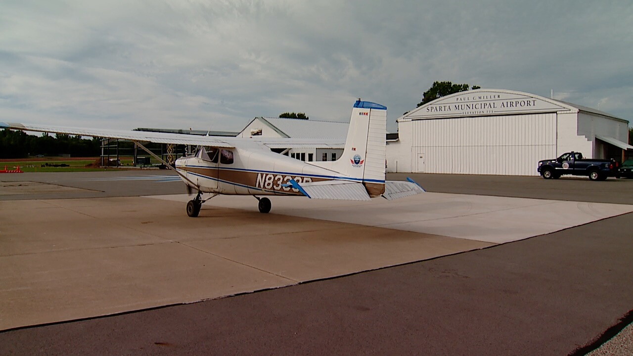 airplane.jpg