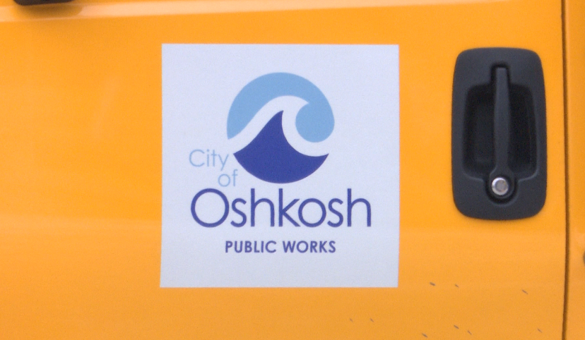 Road crews in Oshkosh prepare for upcoming winter weather