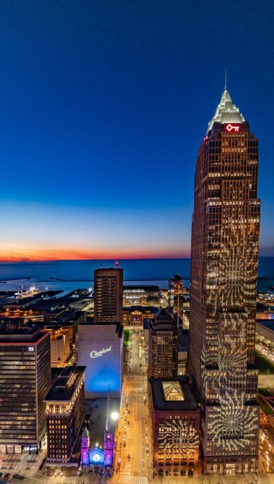 Terminal Tower Holiday Sip and See