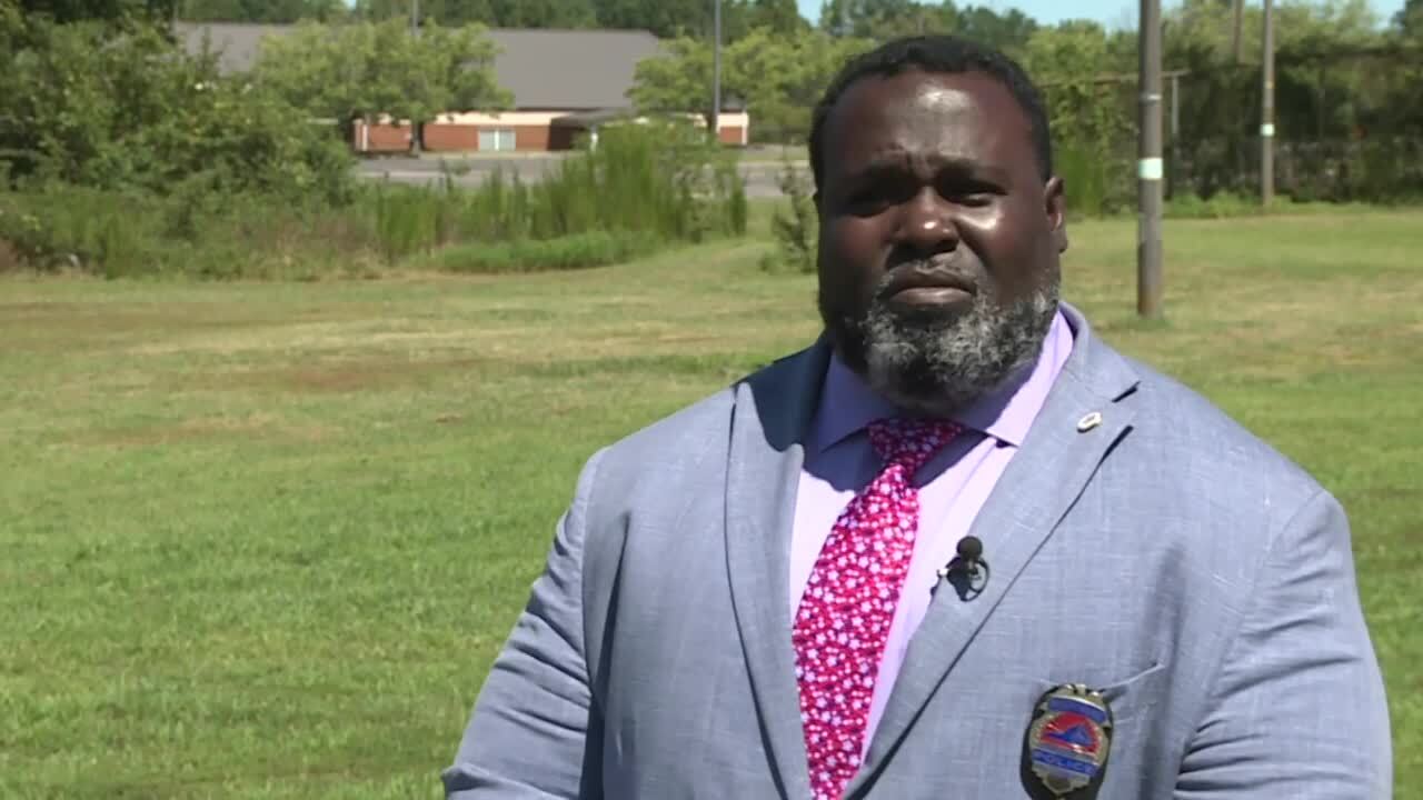 Petersburg Police Senior Detective Kenny Mitchell