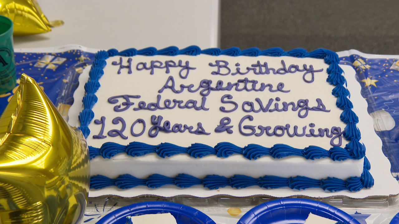 birthday cake.png