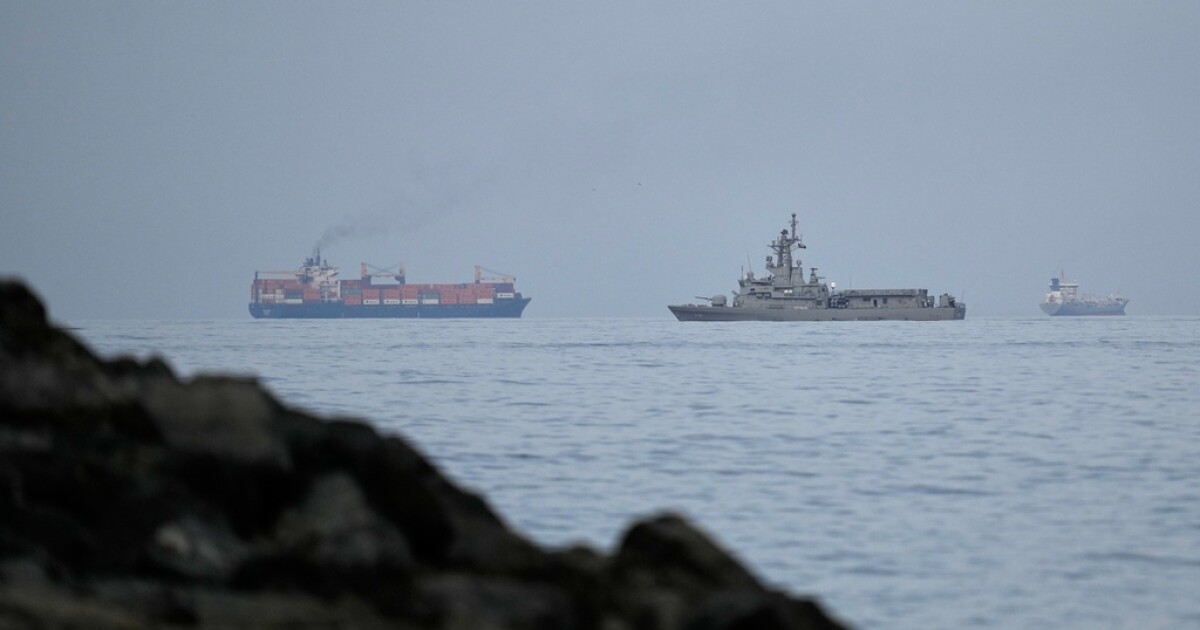 As Iran war spreads, a UN shipping agency is searching for ways to keep commercial crews safe