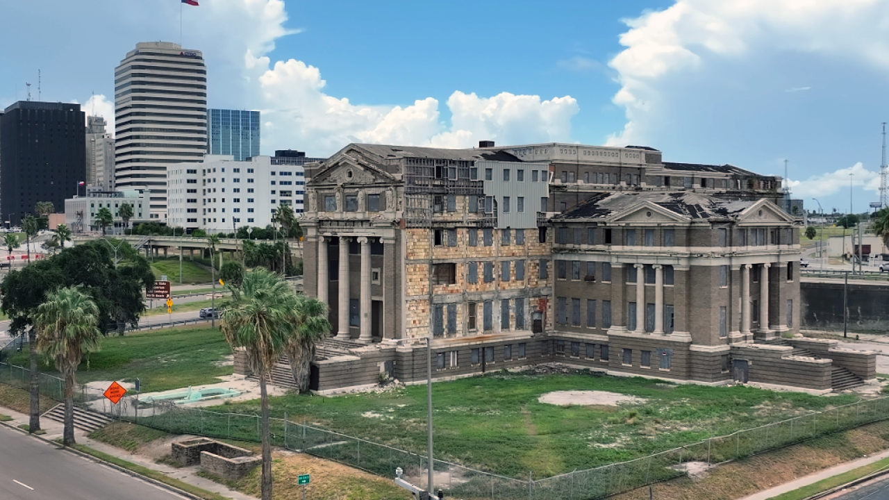 Nueces Co Courthouse.png