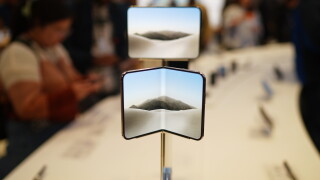Apple iPhone Duo