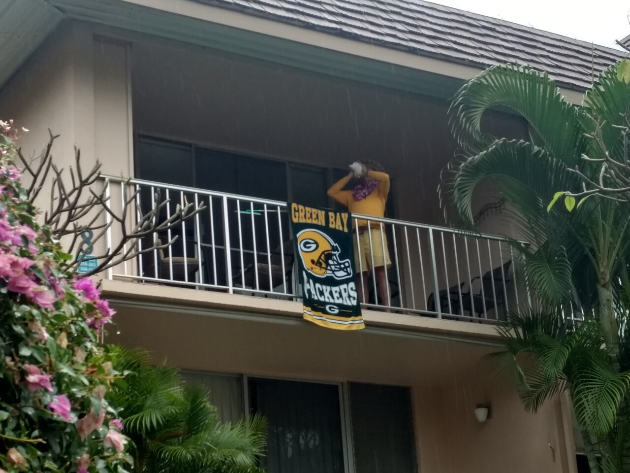Gene Lasch. in Hawai'i.
