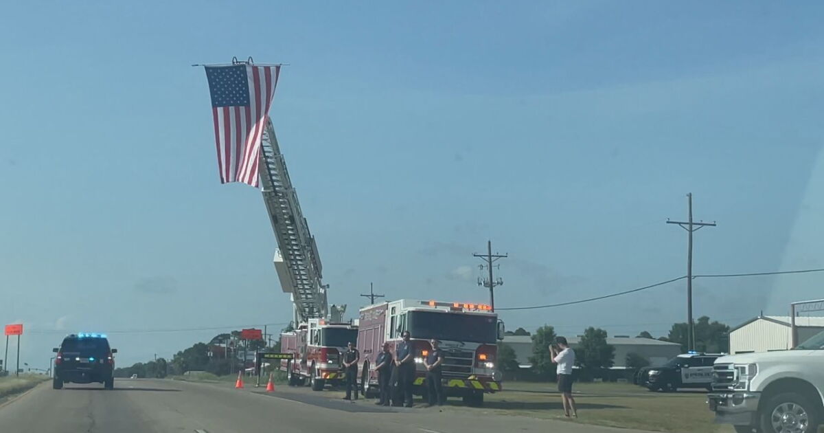 Fallen Deputy Marshal Barry Giglio escorted to New Orleans on motorcade - Vimarsana News