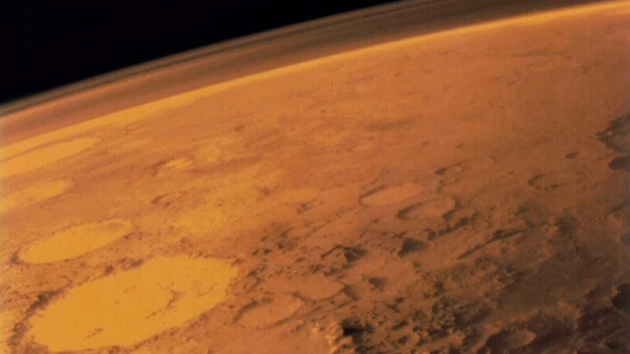 NASA Mars has streams of salt water
