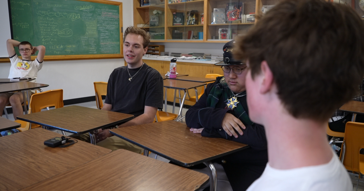 Students work to breathe fresh life into Vigilante Day Parade - Vimarsana News