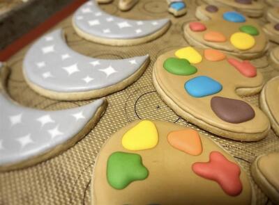Trillium cakes
