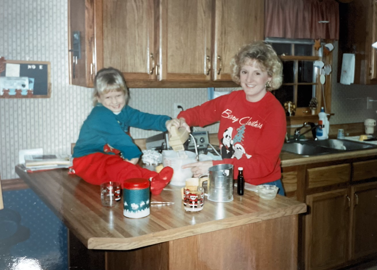 Kimberly Mowat with her mom