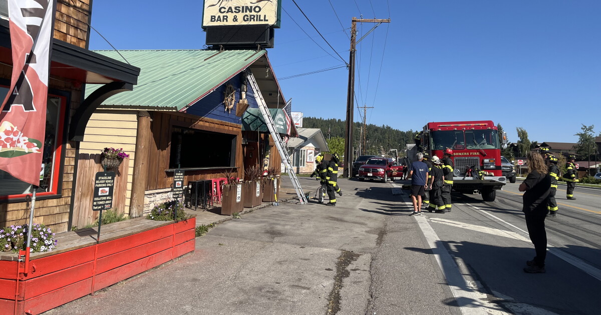 Crews knock down structure fire in Lakeside